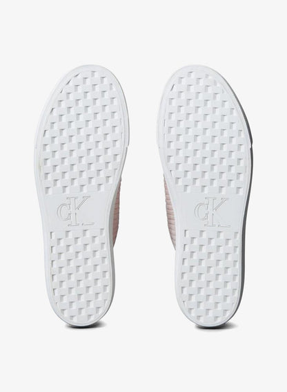 Casual Low Top Sneakers