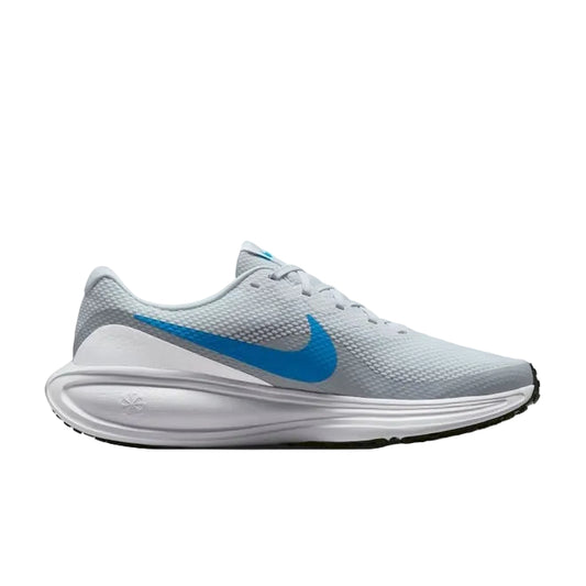 Nike Revolution 8