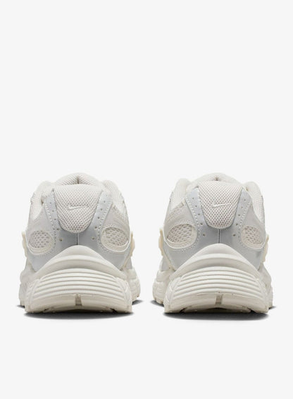 W NIKE V5 RNR SIB