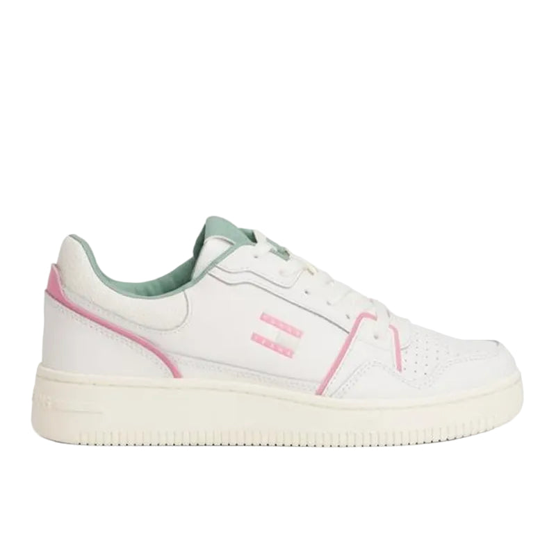 Retro Basket Sneaker