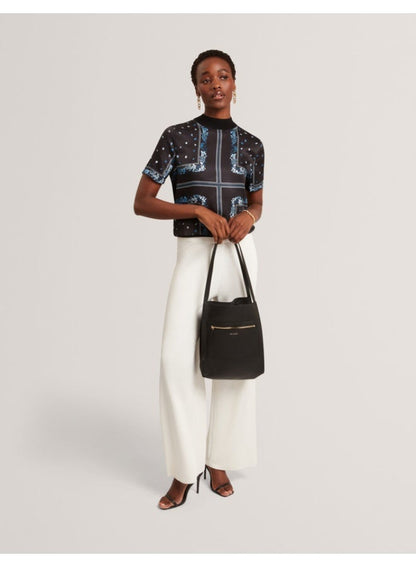 SOFT SLOUCH SMALL LEATHER TOTE