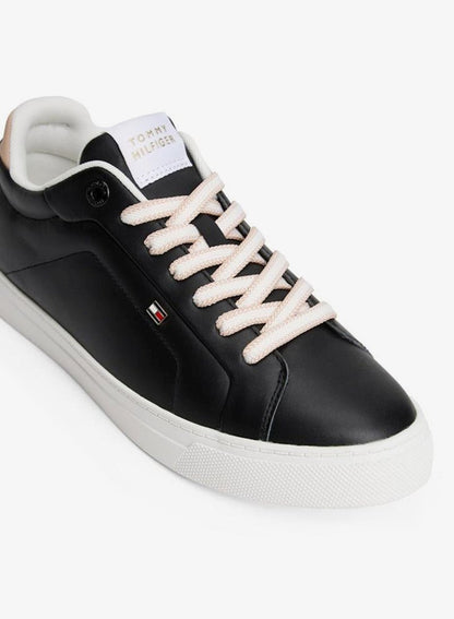 Icon Court Sneaker