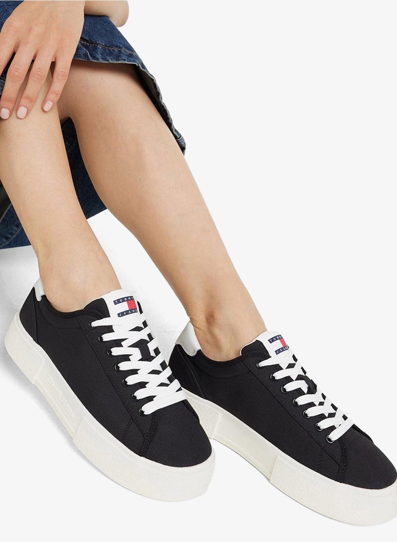 FLATFORM CANVAS TRAINERS