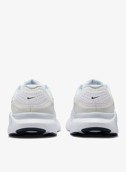 Nike Structure 26