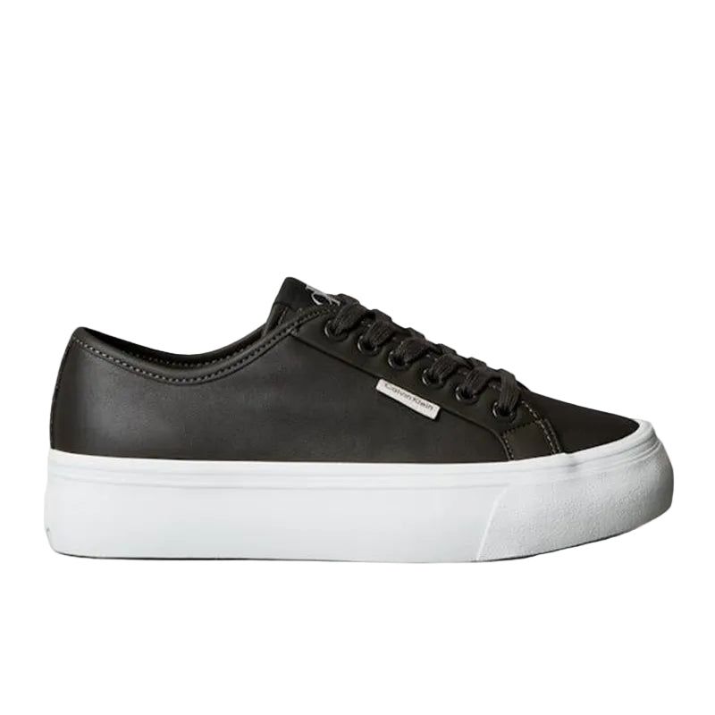 Casual Low Top Sneakers