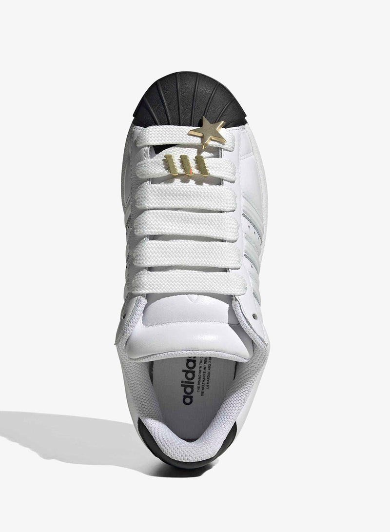 Superstar St