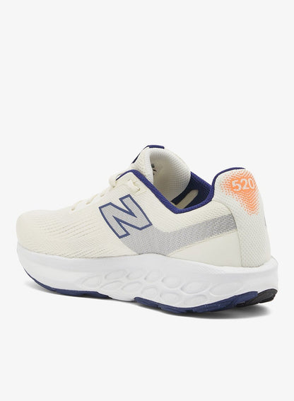 520  Sports Shoes