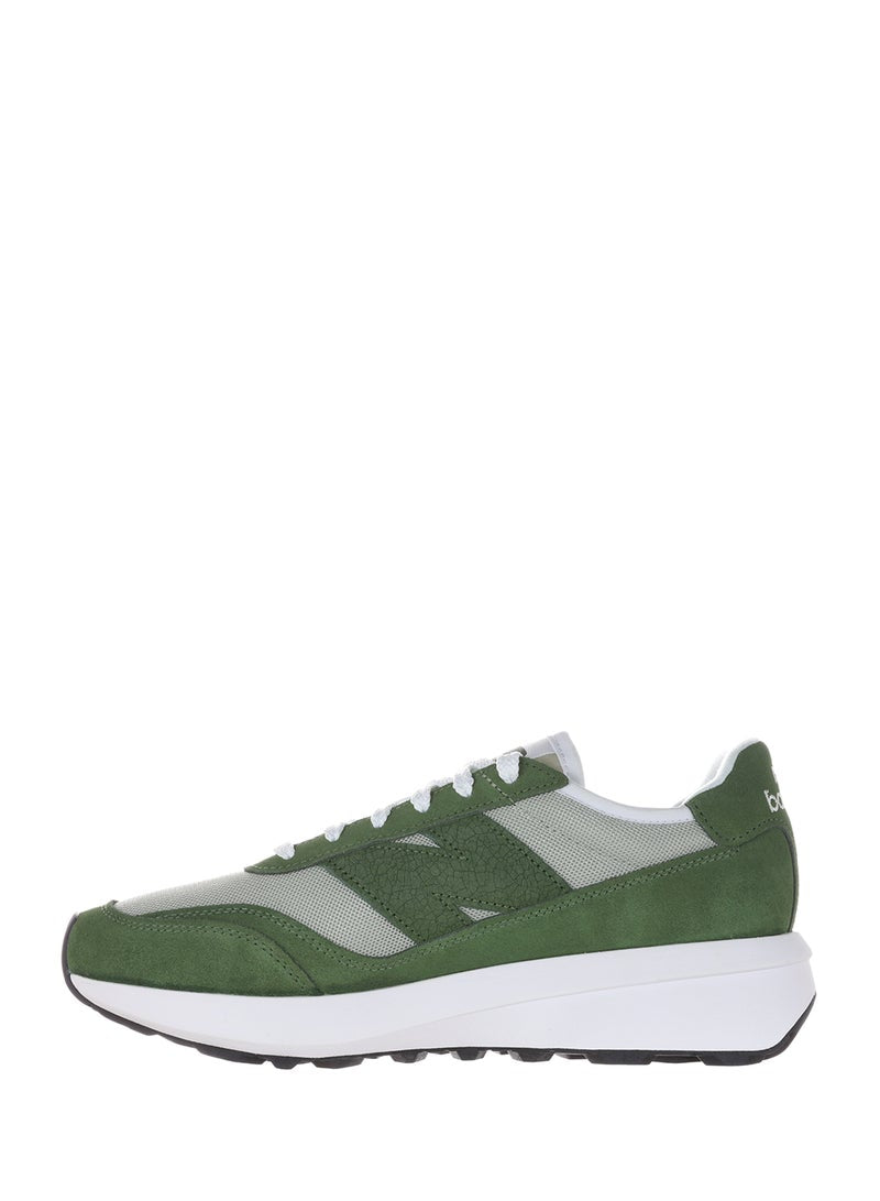 370 Sneakers