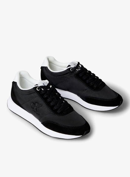 Casual Low Top Sneakers