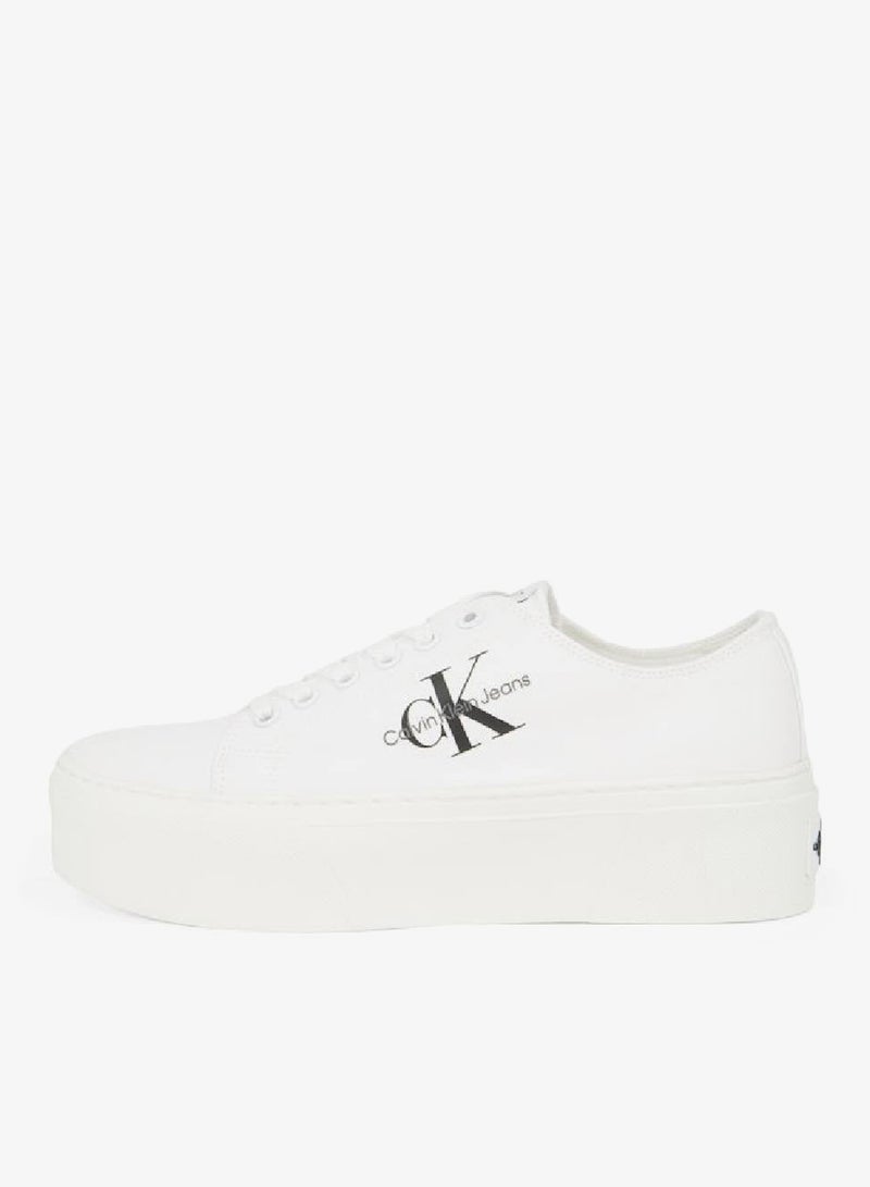 Flatform Cupsole Low Sneakers
