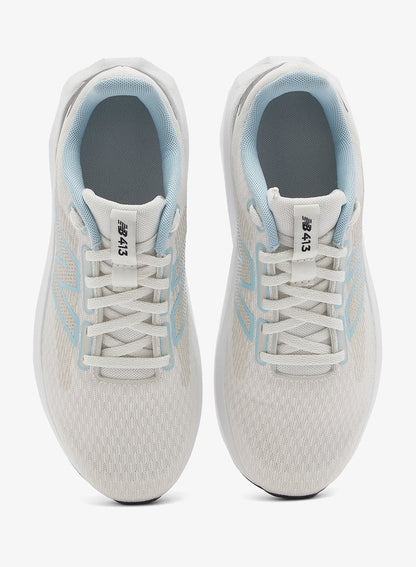 413  Sports Shoes