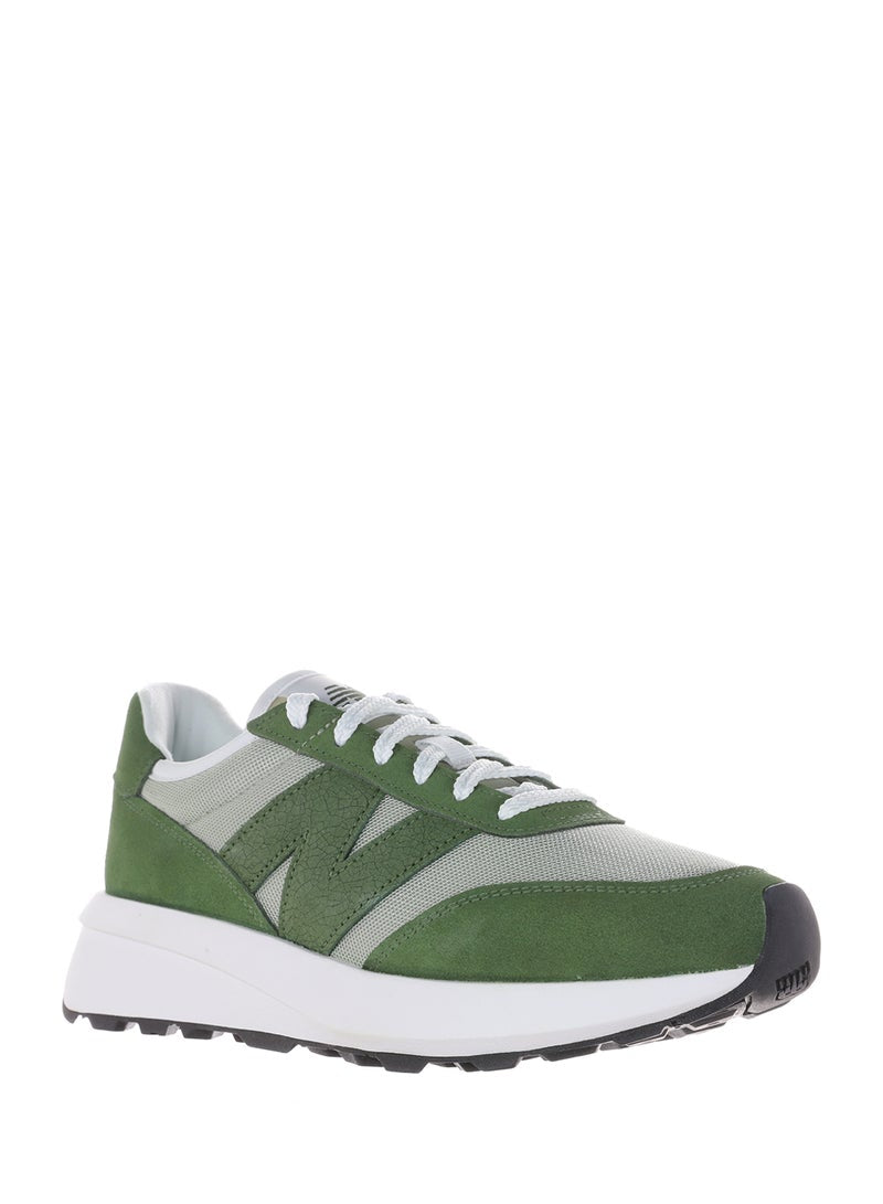 370 Sneakers