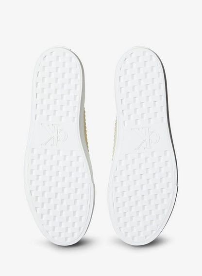 Casual Low Top Sneakers