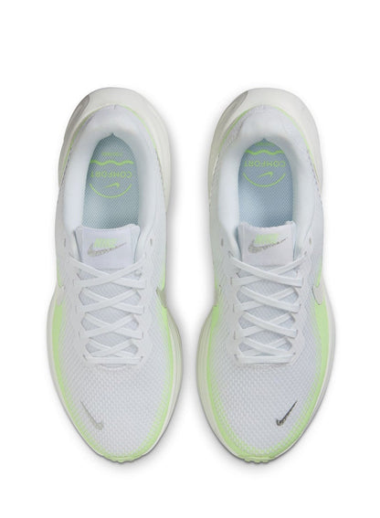 Nike Revolution 8