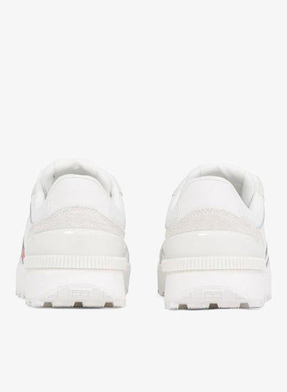 Evolve Low Top Sneakers