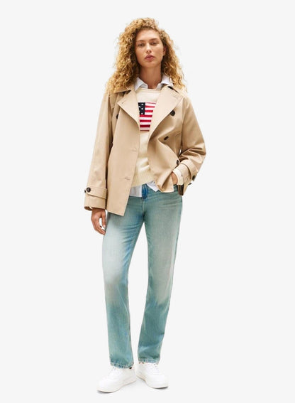 Essential Chic Court Sneaker
