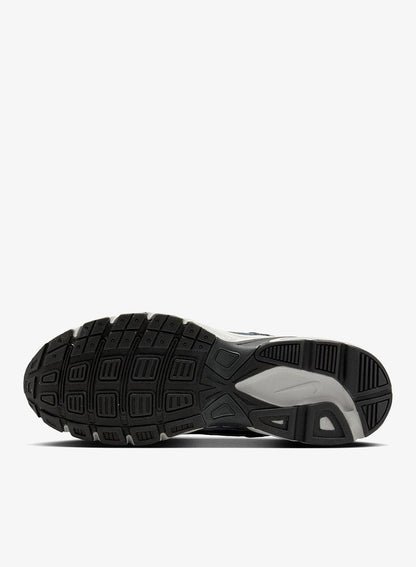 NIKE INITIATOR SC