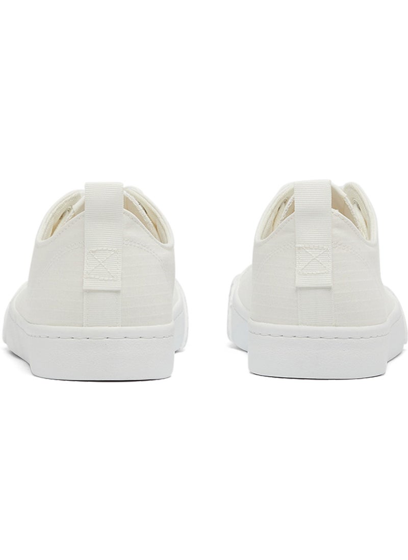 Men's White Low-Top Canvas Sneakers - Iconic Branding for a Clean Look