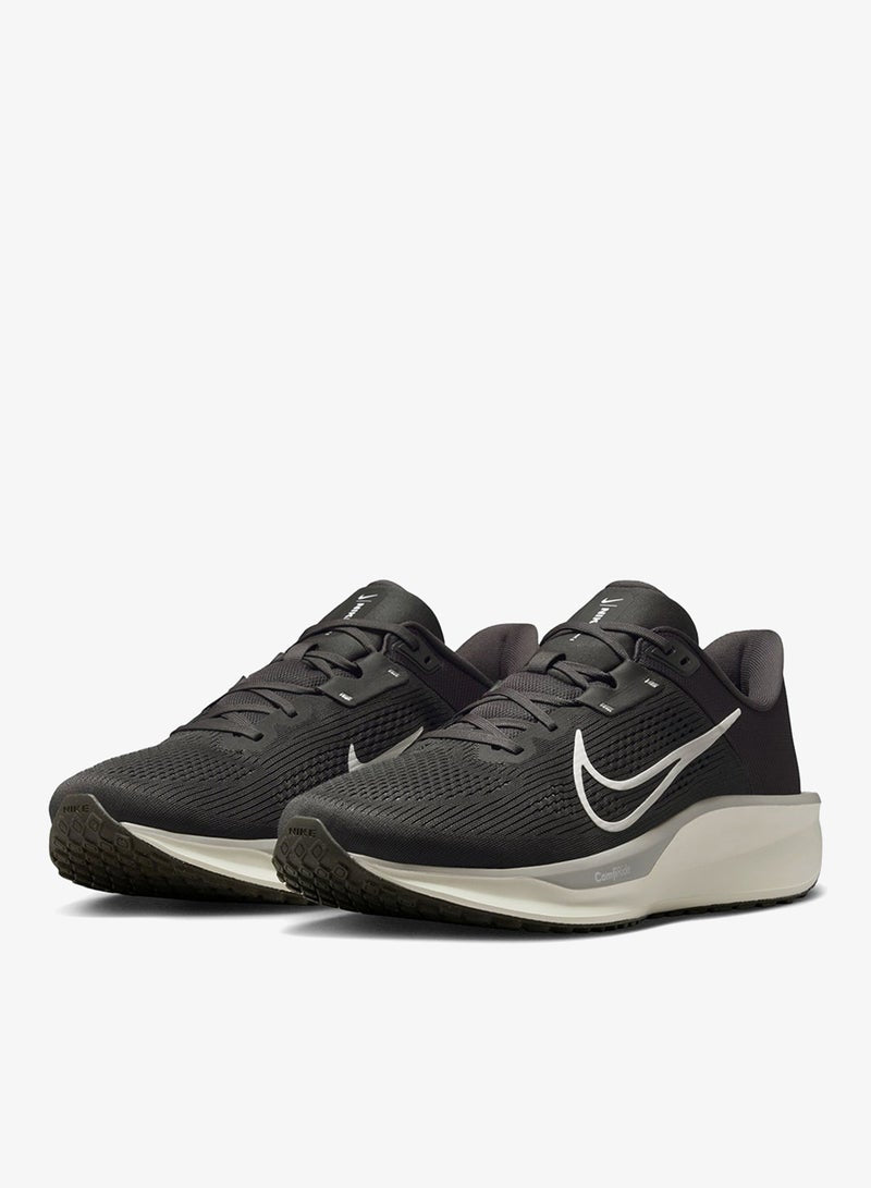 Nike Quest 6