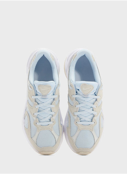 Al8 Sneakers